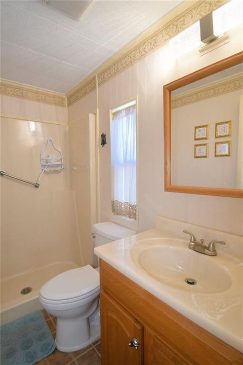На продажу: $109,000 (2 спален, 2 ванн, 1056 Квадратных фут)