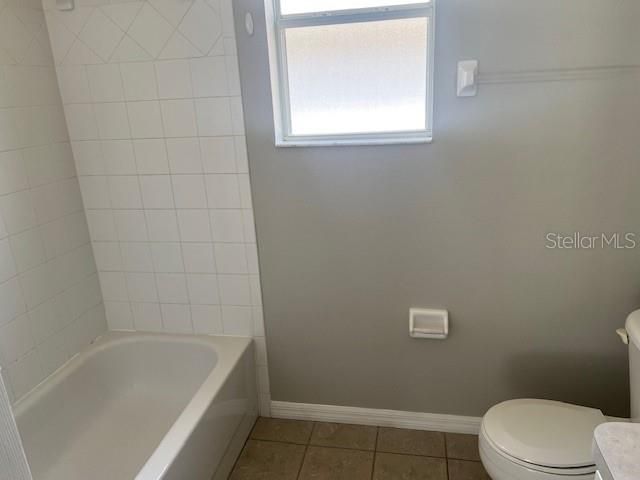 For Rent: $1,950 (3 beds, 2 baths, 2062 Square Feet)
