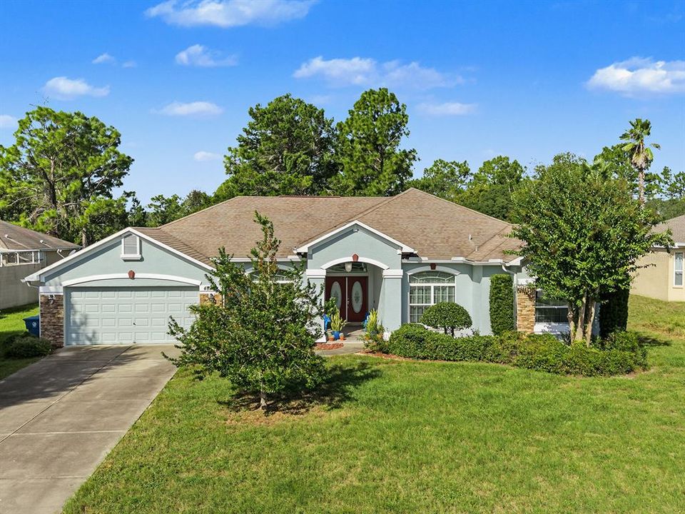 For Sale: $424,500 (3 beds, 2 baths, 2394 Square Feet)