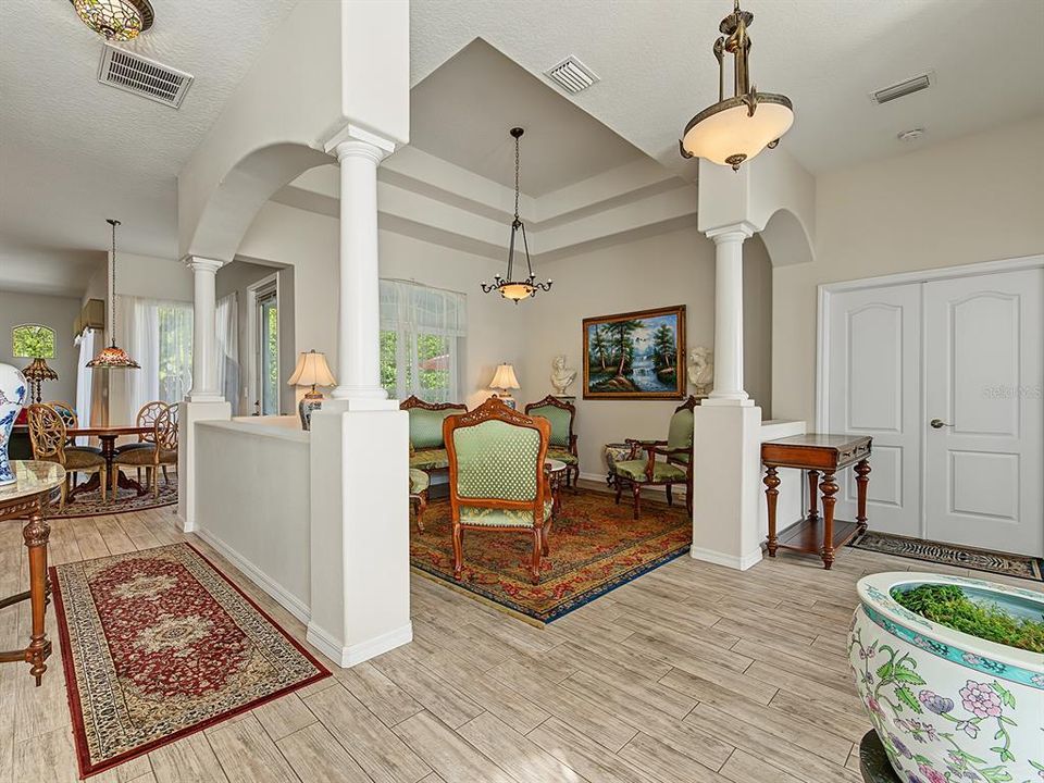 For Sale: $424,500 (3 beds, 2 baths, 2394 Square Feet)