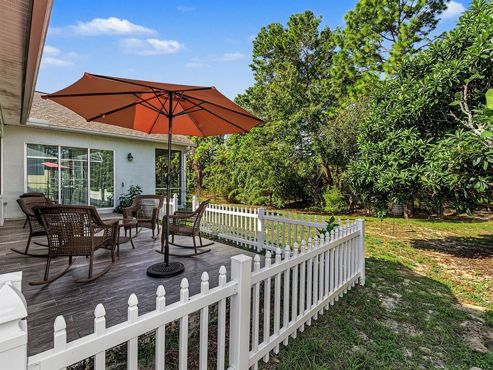 For Sale: $424,500 (3 beds, 2 baths, 2394 Square Feet)