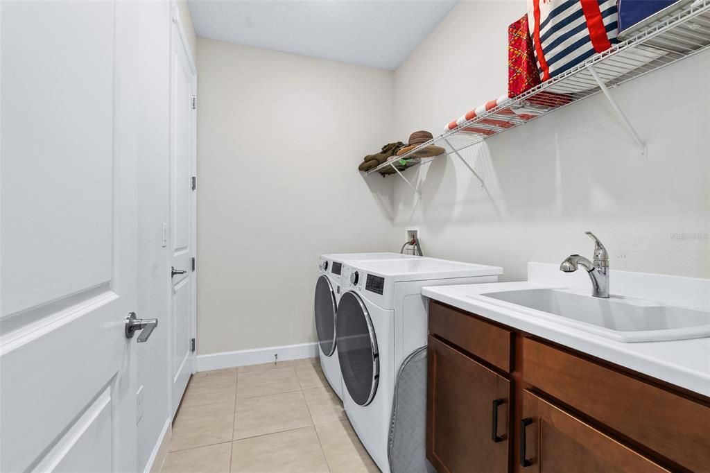 For Sale: $765,000 (4 beds, 3 baths, 3241 Square Feet)