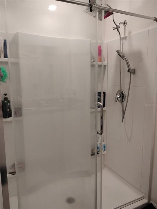 В аренду: $2,400 (3 спален, 2 ванн, 1668 Квадратных фут)