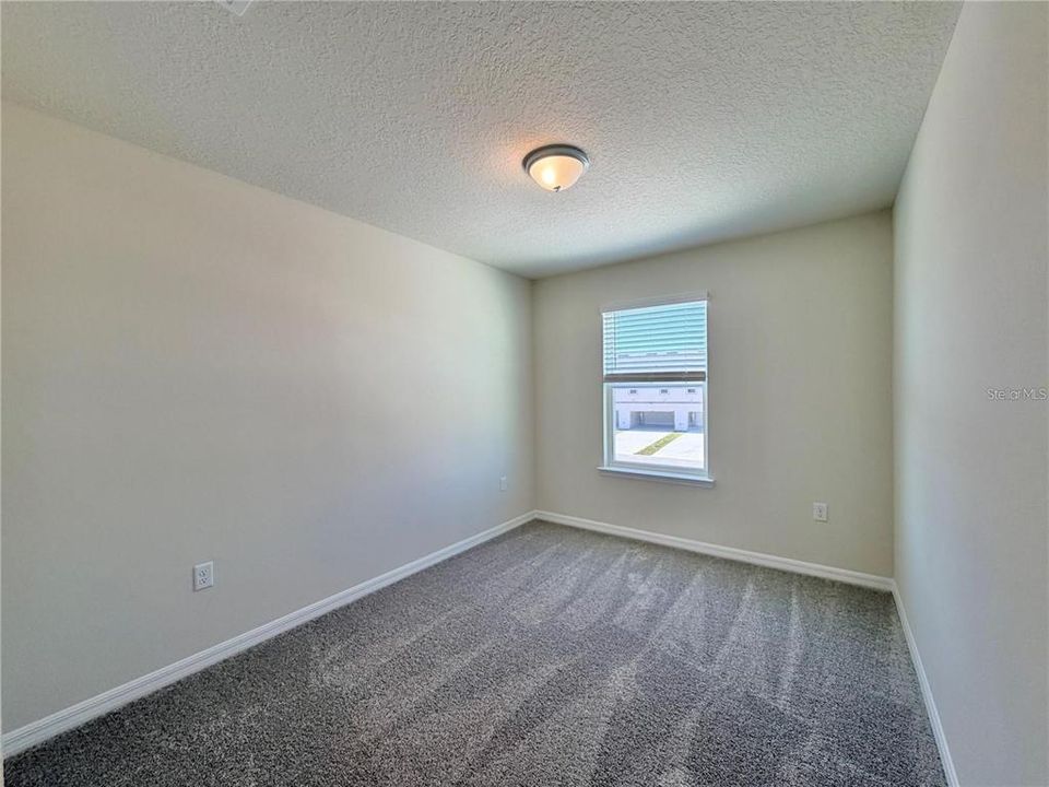 В аренду: $2,850 (3 спален, 2 ванн, 1641 Квадратных фут)