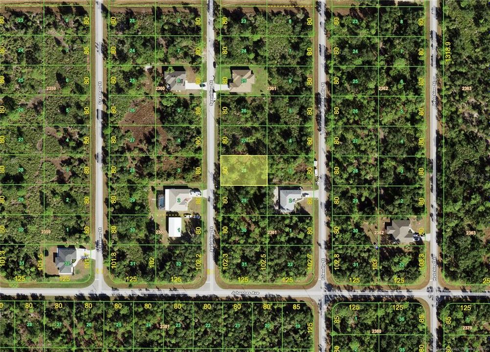 На продажу: $8,500 (0.23 acres)