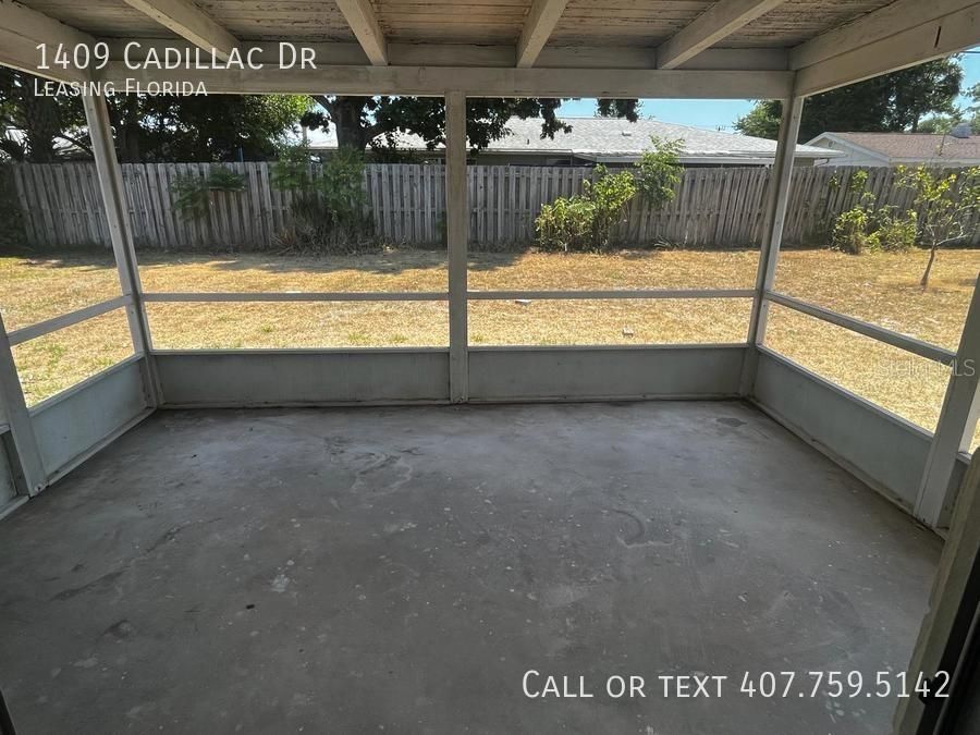 For Rent: $2,100 (3 beds, 2 baths, 1372 Square Feet)