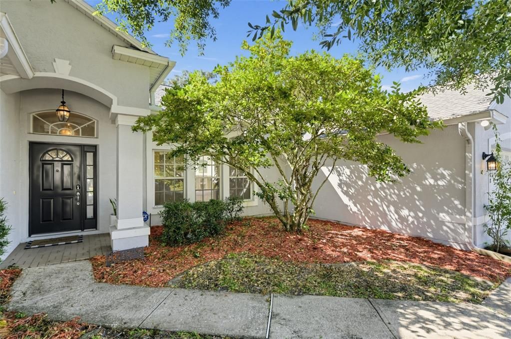For Sale: $399,900 (3 beds, 2 baths, 1884 Square Feet)