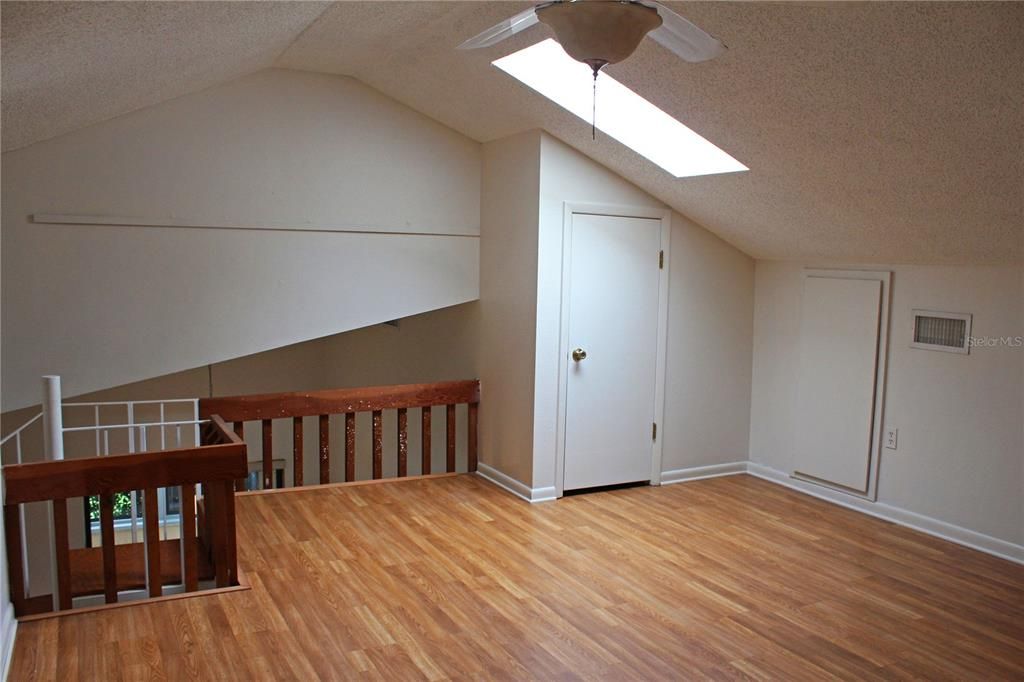For Rent: $1,650 (2 beds, 2 baths, 925 Square Feet)