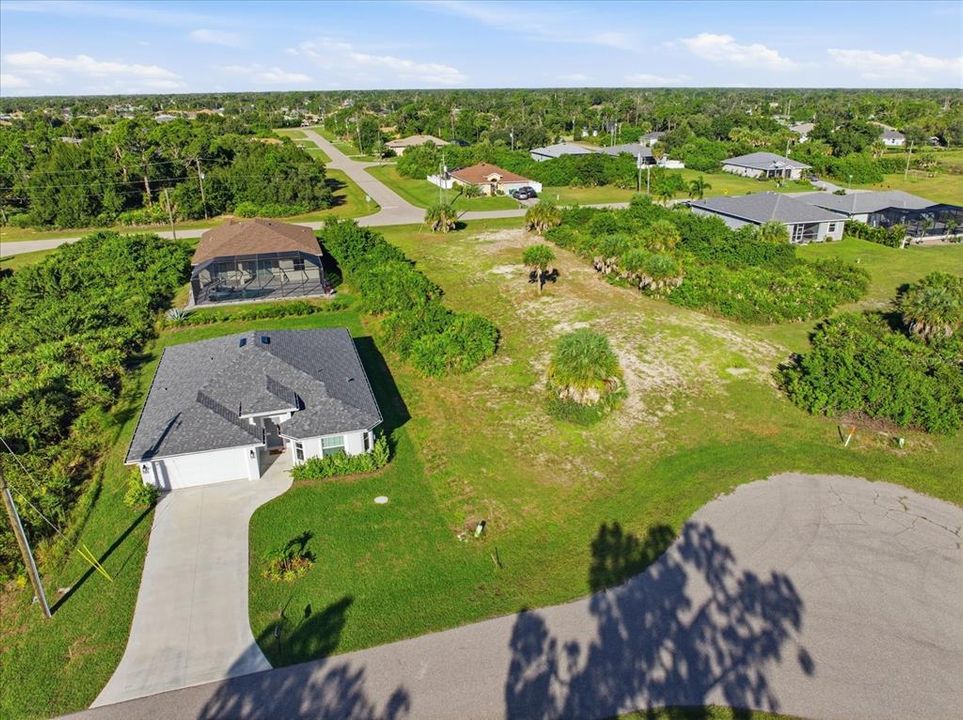 待售: $23,000 (0.18 acres)