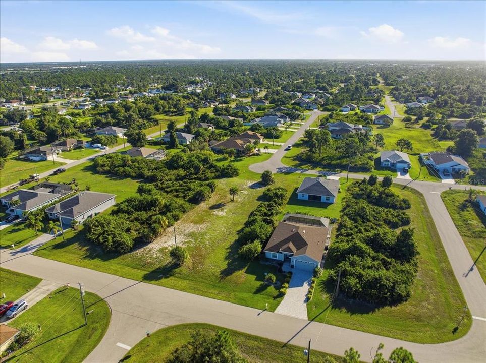 待售: $23,000 (0.18 acres)