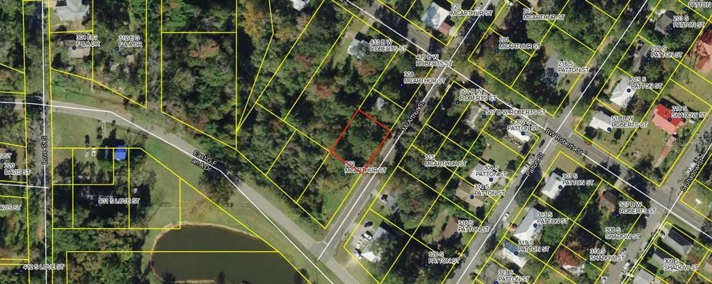 En Venta: $8,500 (0.17 acres)