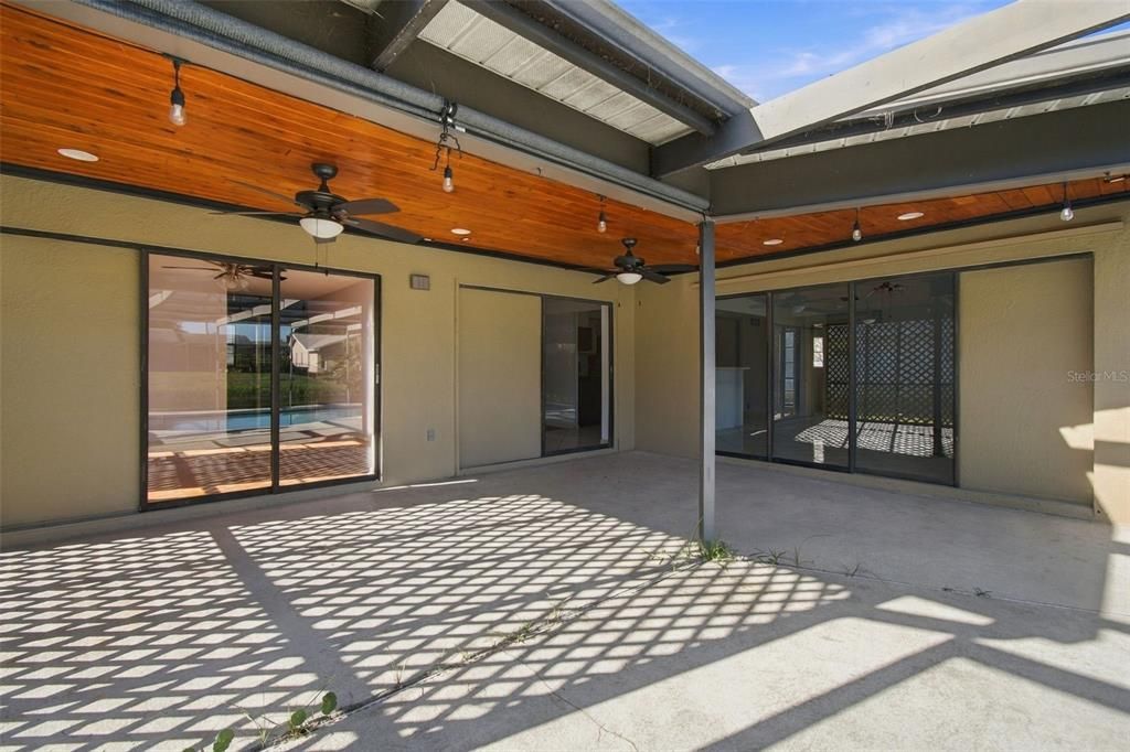 For Rent: $3,000 (3 beds, 2 baths, 1854 Square Feet)