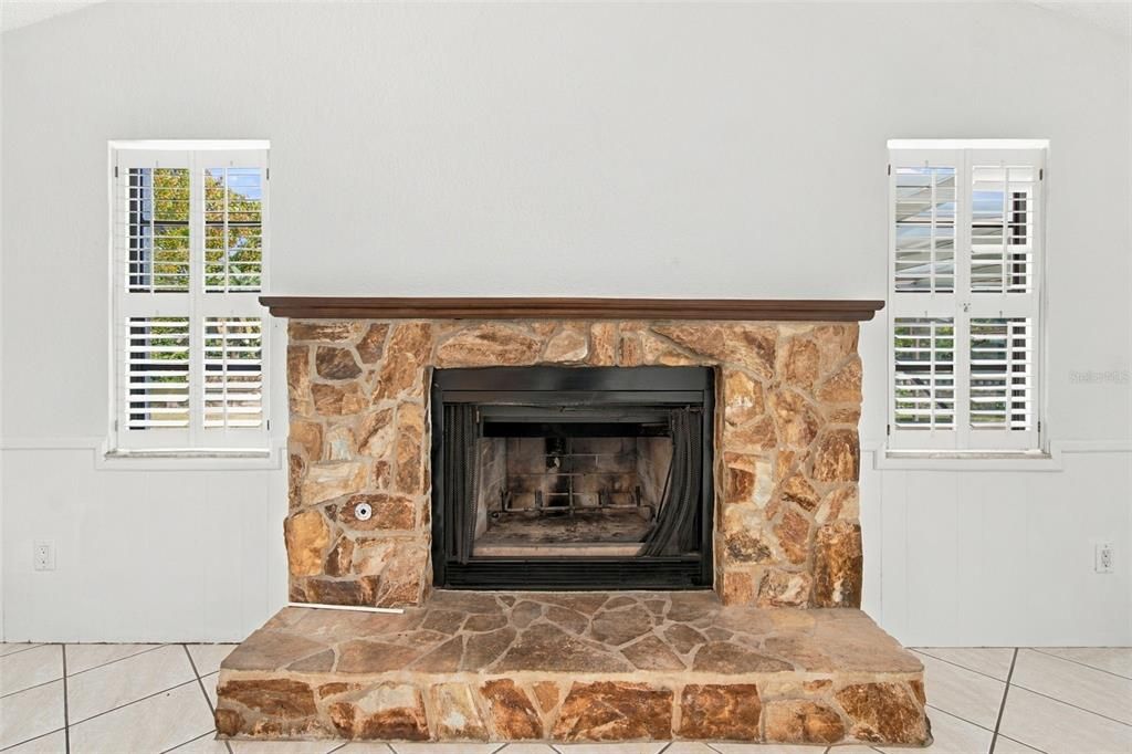 For Rent: $3,000 (3 beds, 2 baths, 1854 Square Feet)