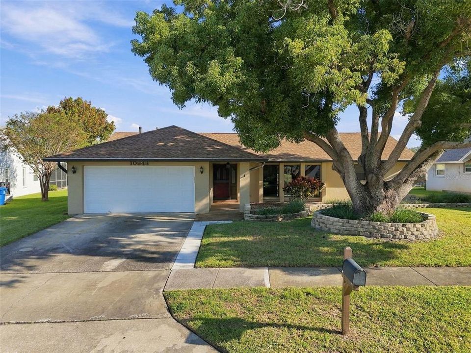 For Rent: $3,000 (3 beds, 2 baths, 1854 Square Feet)