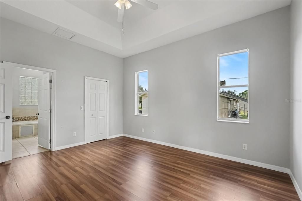 For Sale: $269,950 (3 beds, 2 baths, 1698 Square Feet)