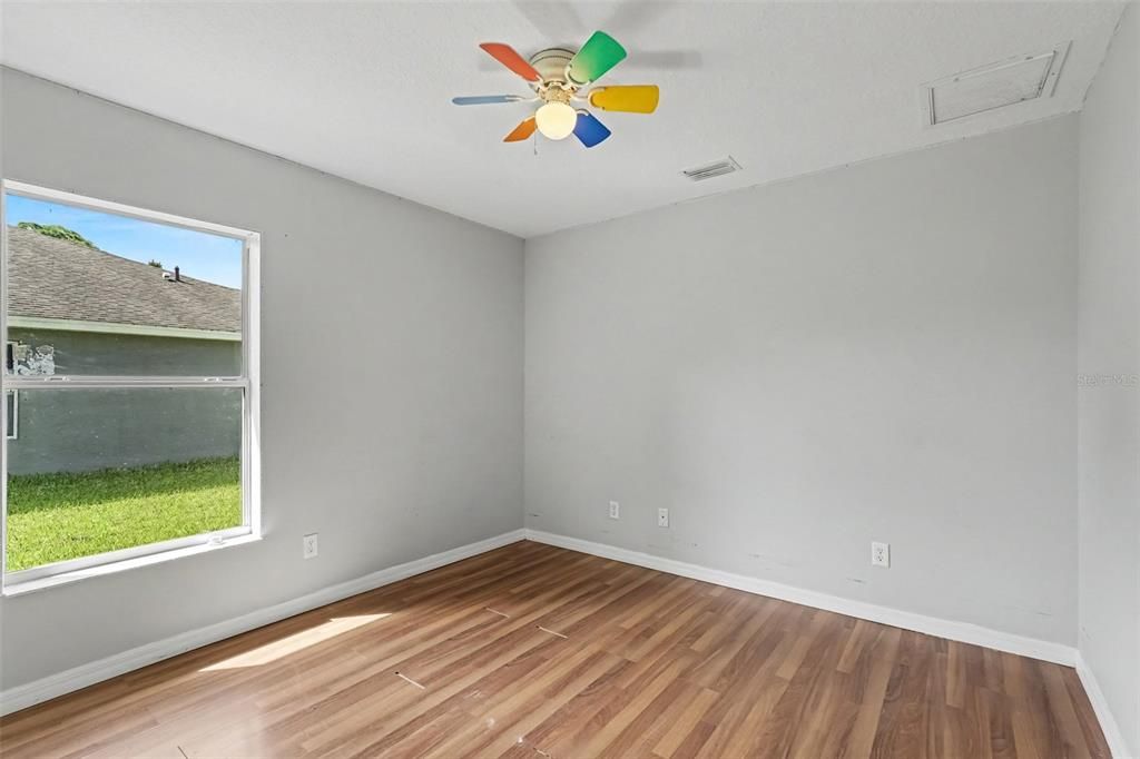 For Sale: $269,950 (3 beds, 2 baths, 1698 Square Feet)