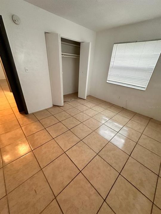 En Renta: $950 (2 camas, 1 baños, 800 Pies cuadrados)