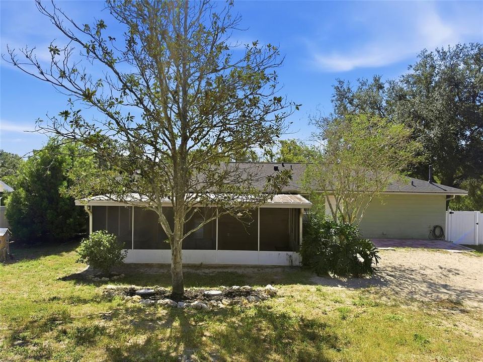En Venta: $269,900 (2 camas, 2 baños, 1315 Pies cuadrados)