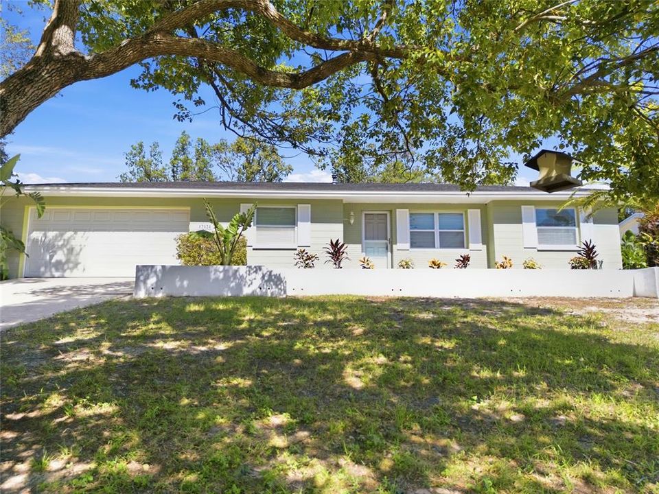 En Venta: $269,900 (2 camas, 2 baños, 1315 Pies cuadrados)