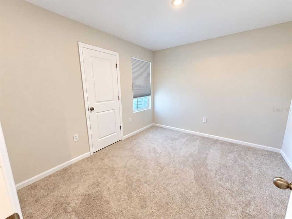 En Venta: $300,000 (3 camas, 2 baños, 1431 Pies cuadrados)