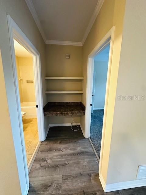На продажу: $209,900 (2 спален, 2 ванн, 1045 Квадратных фут)