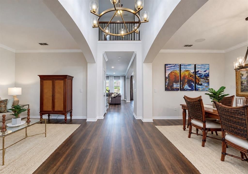 En Venta: $942,900 (6 camas, 4 baños, 4271 Pies cuadrados)