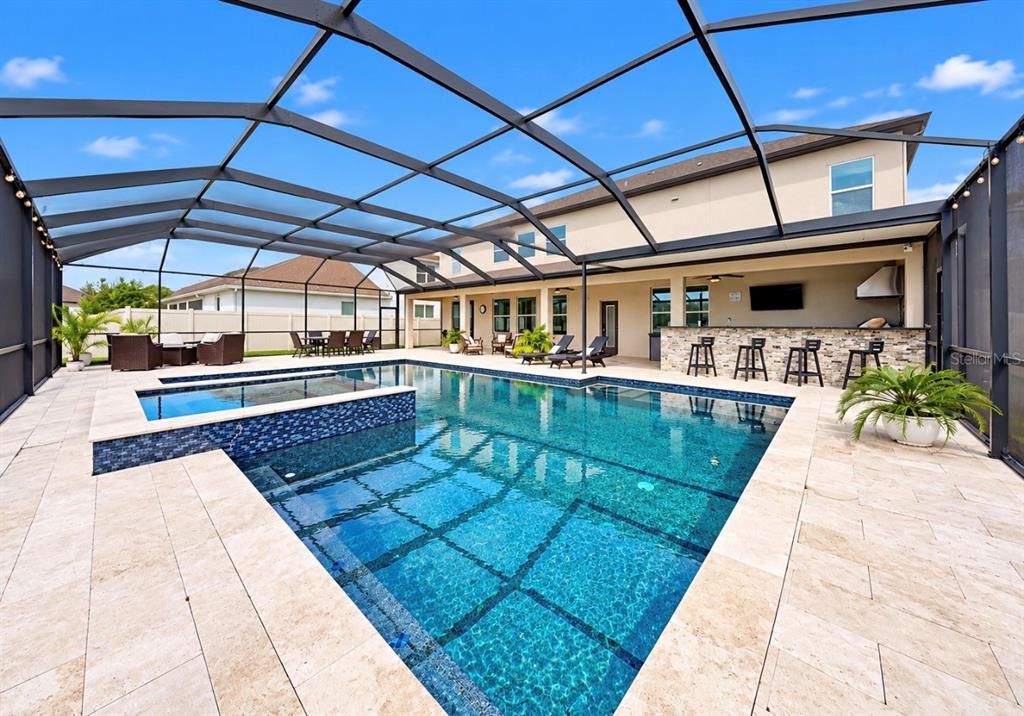 En Venta: $942,900 (6 camas, 4 baños, 4271 Pies cuadrados)
