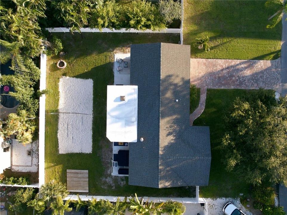 For Sale: $569,000 (2 beds, 1 baths, 1595 Square Feet)