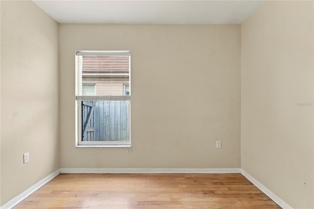 For Sale: $339,900 (3 beds, 2 baths, 1412 Square Feet)