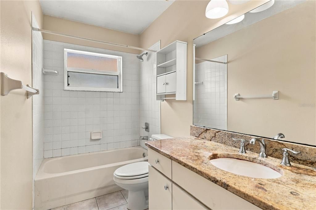 For Sale: $339,900 (3 beds, 2 baths, 1412 Square Feet)