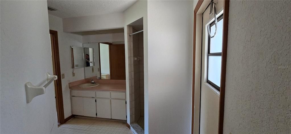 En Venta: $247,500 (3 camas, 2 baños, 1633 Pies cuadrados)