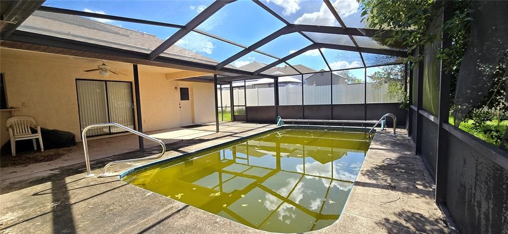 En Venta: $247,500 (3 camas, 2 baños, 1633 Pies cuadrados)
