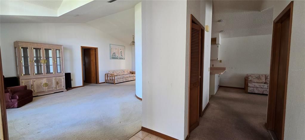 En Venta: $247,500 (3 camas, 2 baños, 1633 Pies cuadrados)