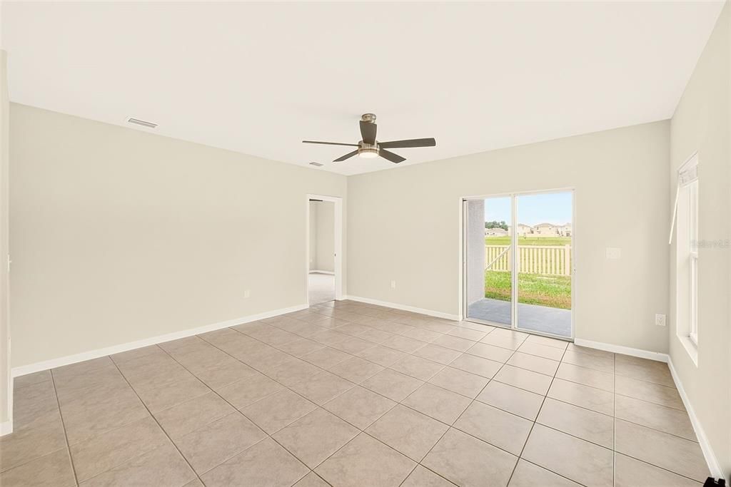 For Sale: $325,000 (3 beds, 2 baths, 1500 Square Feet)