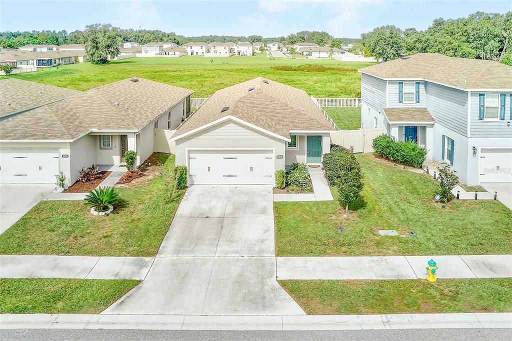 For Sale: $325,000 (3 beds, 2 baths, 1500 Square Feet)