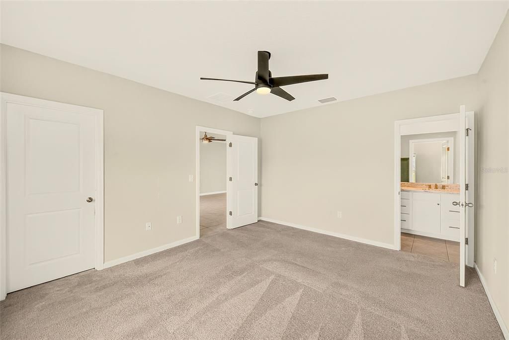For Sale: $325,000 (3 beds, 2 baths, 1500 Square Feet)