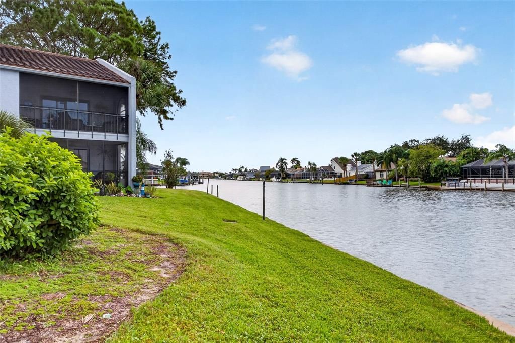 For Sale: $335,000 (2 beds, 2 baths, 1487 Square Feet)