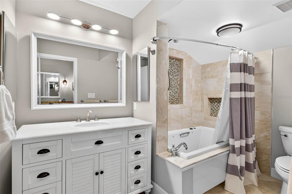 For Sale: $335,000 (2 beds, 2 baths, 1487 Square Feet)