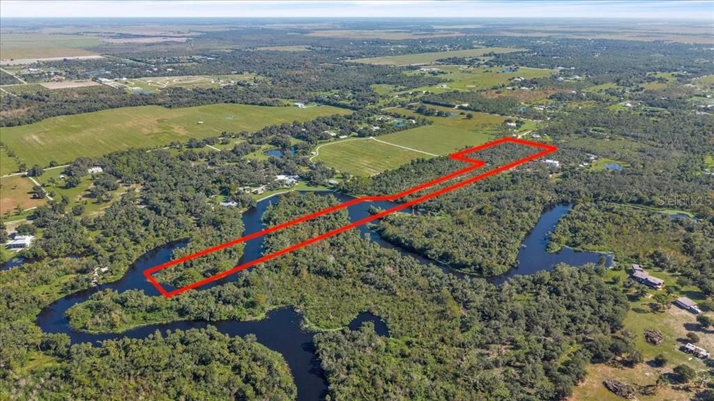 На продажу: $305,000 (12.40 acres)