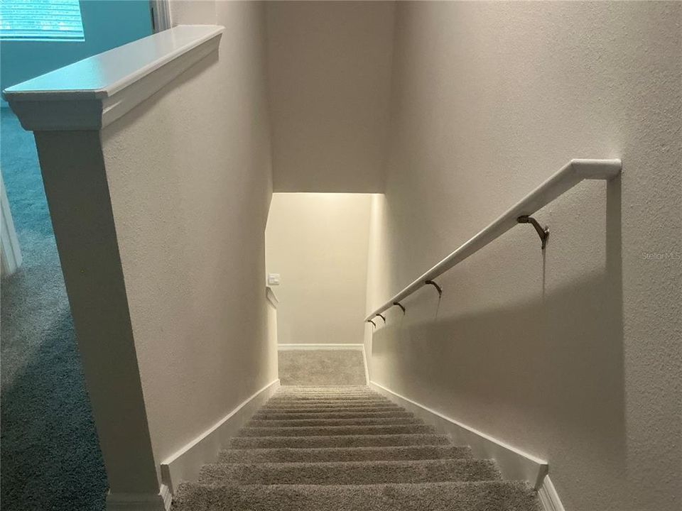 For Rent: $2,750 (3 beds, 2 baths, 1673 Square Feet)
