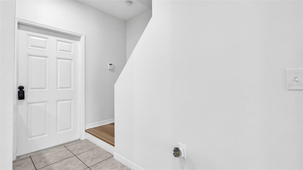 В аренду: $1,650 (2 спален, 2 ванн, 1173 Квадратных фут)