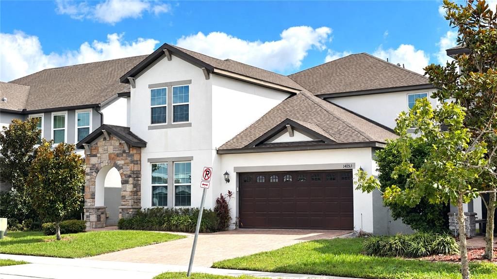 For Rent: $3,250 (6 beds, 4 baths, 3664 Square Feet)