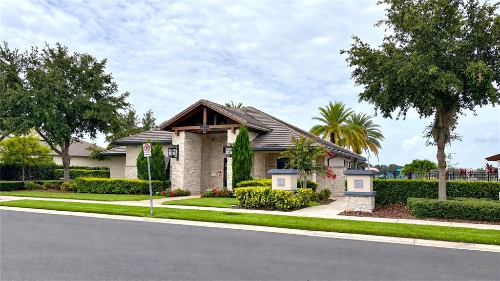For Rent: $3,250 (6 beds, 4 baths, 3664 Square Feet)
