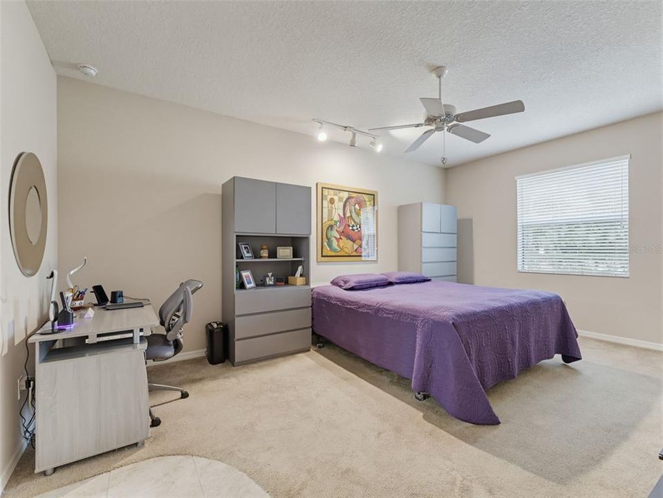 For Sale: $340,000 (3 beds, 2 baths, 1896 Square Feet)