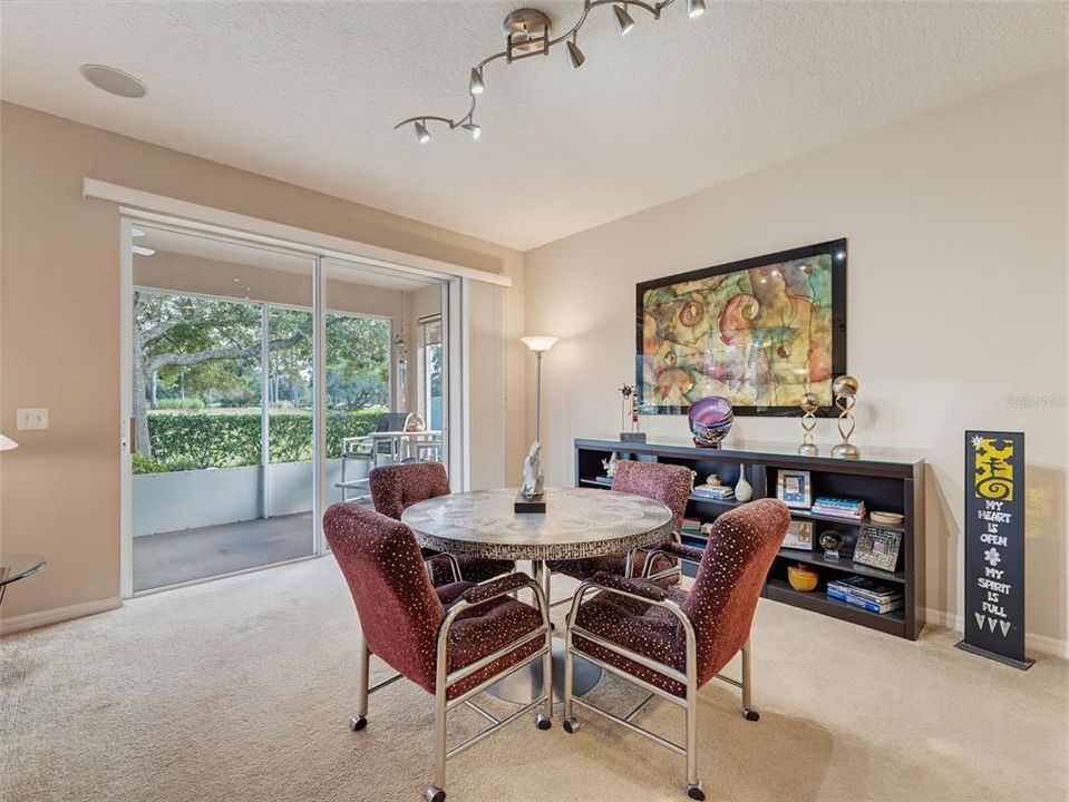 For Sale: $340,000 (3 beds, 2 baths, 1896 Square Feet)