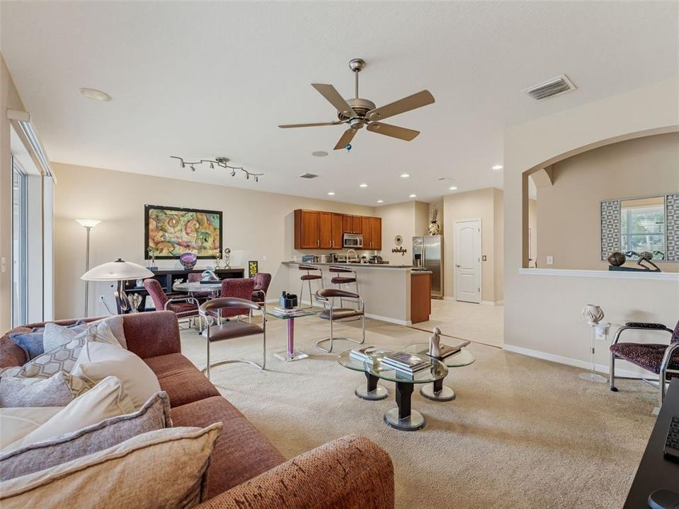 For Sale: $340,000 (3 beds, 2 baths, 1896 Square Feet)