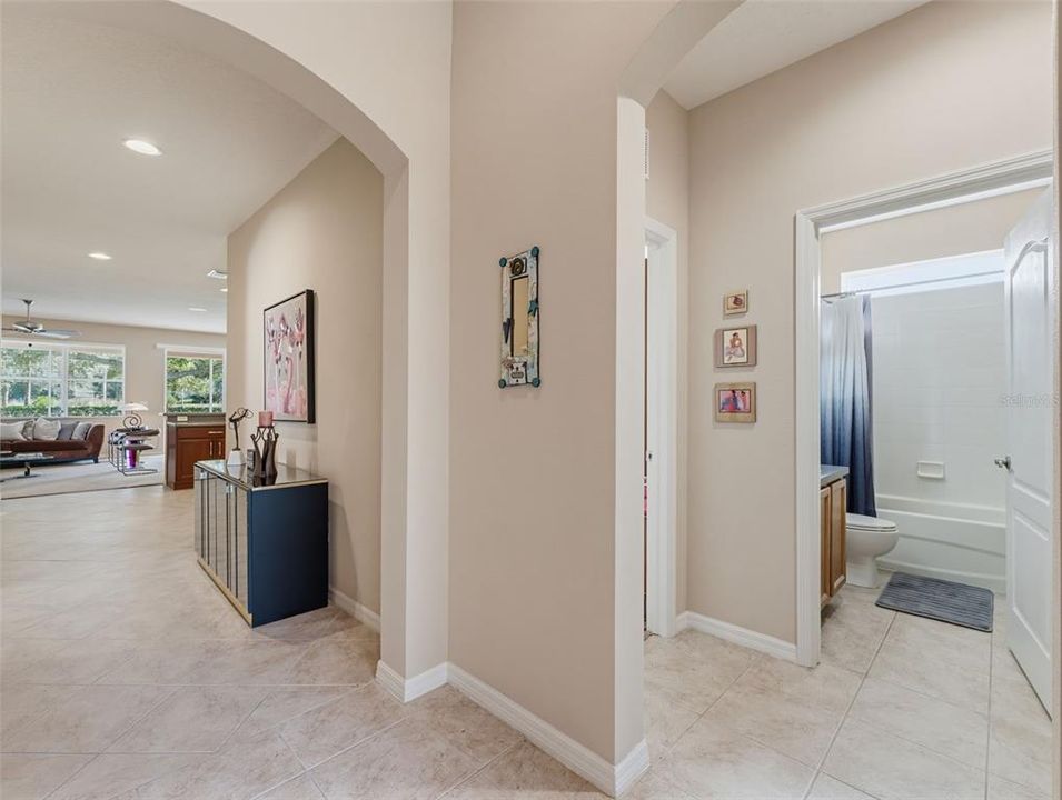 For Sale: $340,000 (3 beds, 2 baths, 1896 Square Feet)