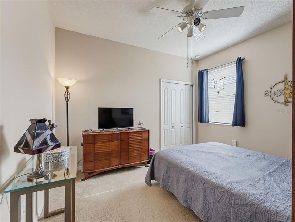 For Sale: $340,000 (3 beds, 2 baths, 1896 Square Feet)
