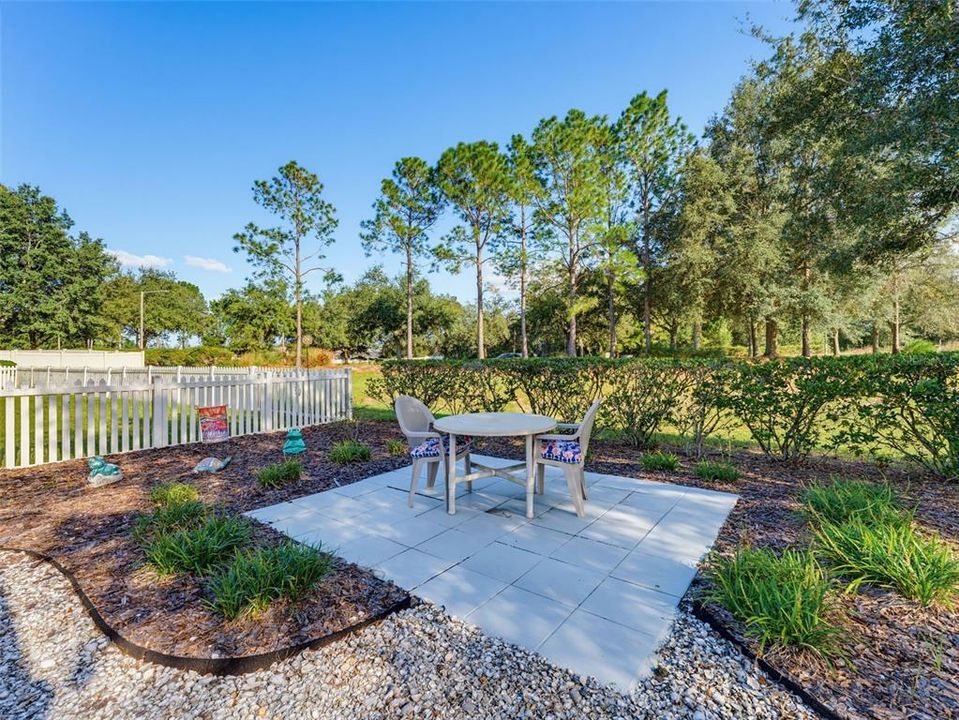 For Sale: $340,000 (3 beds, 2 baths, 1896 Square Feet)