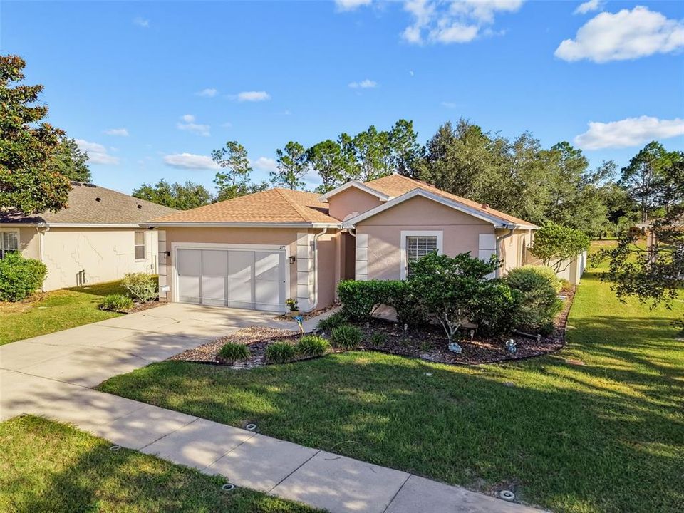 For Sale: $340,000 (3 beds, 2 baths, 1896 Square Feet)